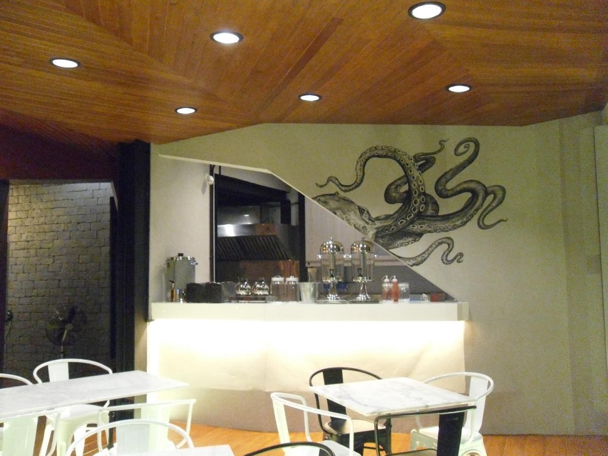 Sea Crest By Jomtien Otel Dış mekan fotoğraf