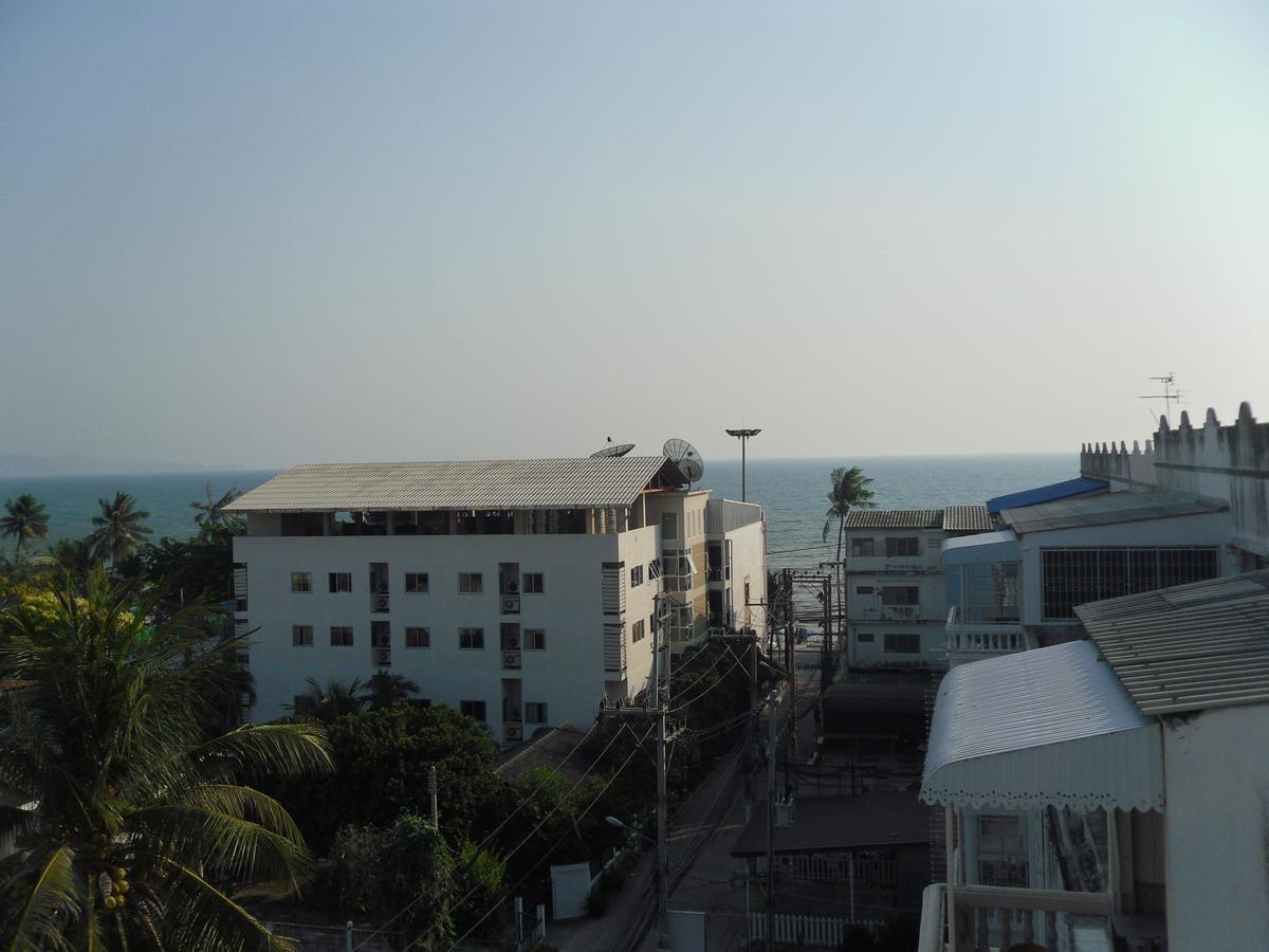 Sea Crest By Jomtien Otel Dış mekan fotoğraf